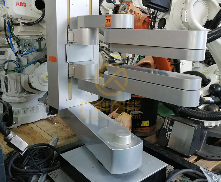 三協(xié)潔凈機(jī)器人 三協(xié)潔凈機(jī)器人